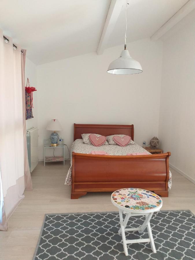 La Maison D Annick Lägenhet Lodève Exteriör bild